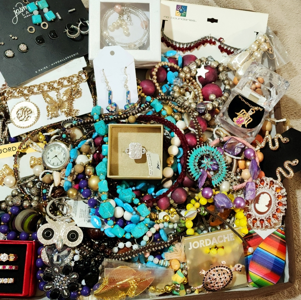 925 Ring | 4+lb Mixed Jewelry Lot - All Wearable Good Condition